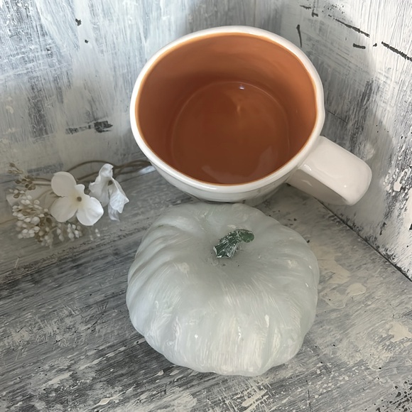 Rae Dunn BOO! Orange interior mug - Picture 3 of 4